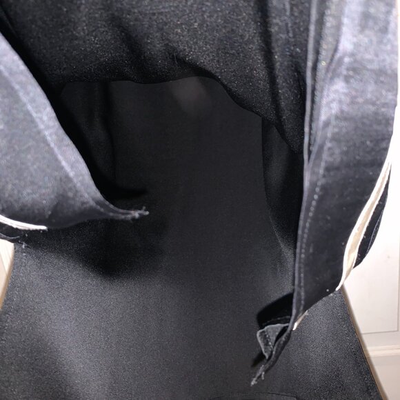 St. John~ NWT!!~ 100% Silk, Lined Top - Picture 8 of 15